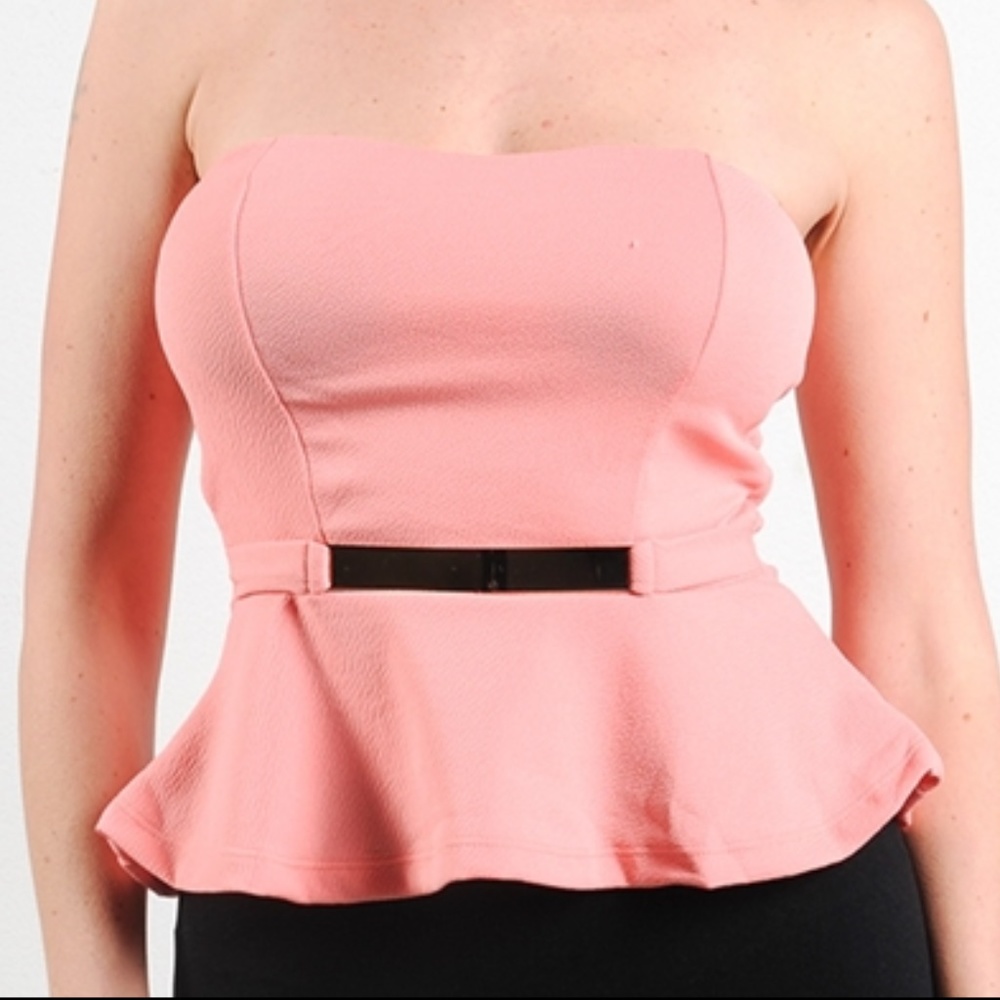 CORAL BELTED STRAPLESS TOP